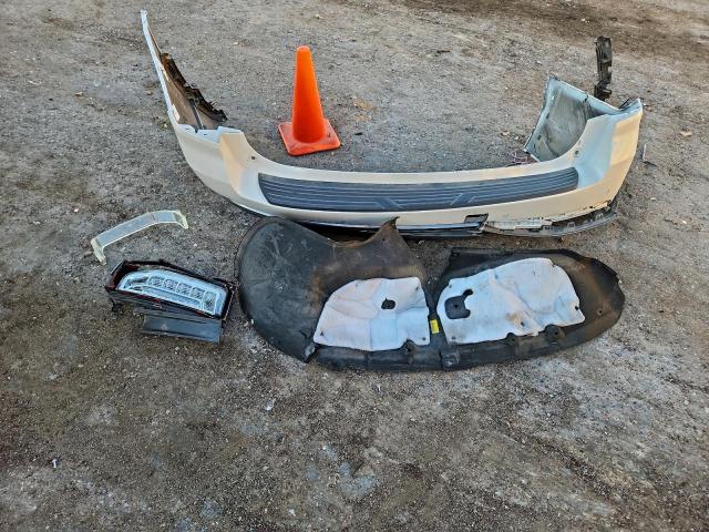 GMC Yukon Denali Ultimate Image 13