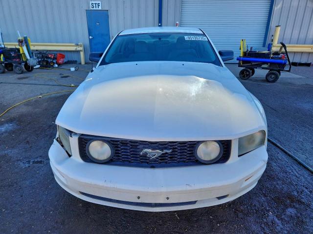 Ford Mustang Gt Image 7