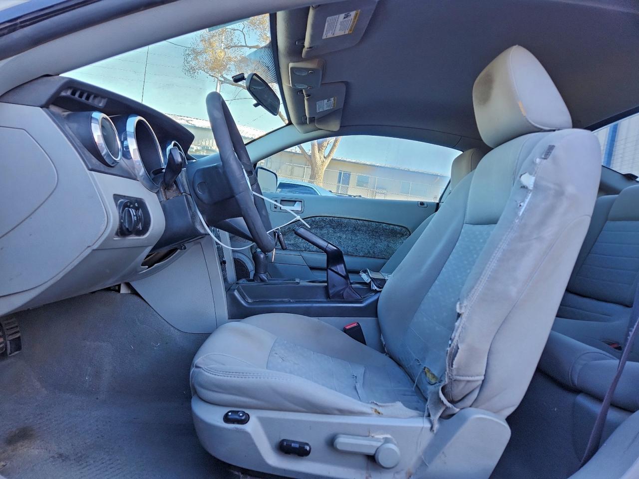 Ford Mustang Gt Image 6