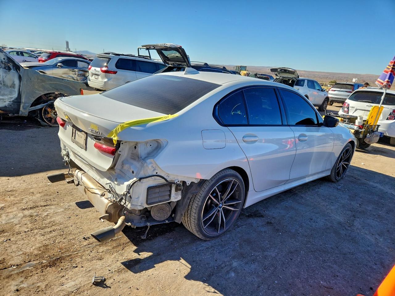 BMW 3 Series Image 3