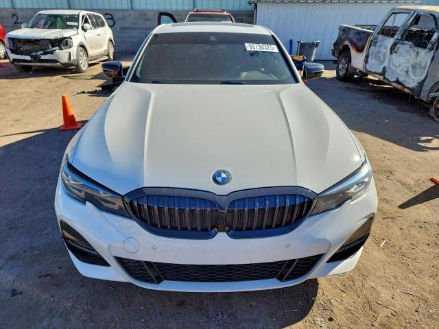 BMW 3 Series Image 7