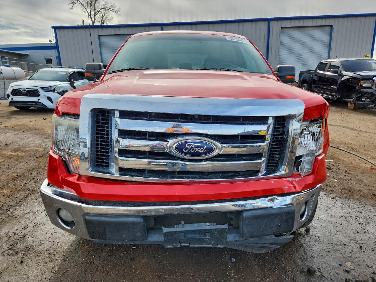 Ford F-150 Supercrew Image 4