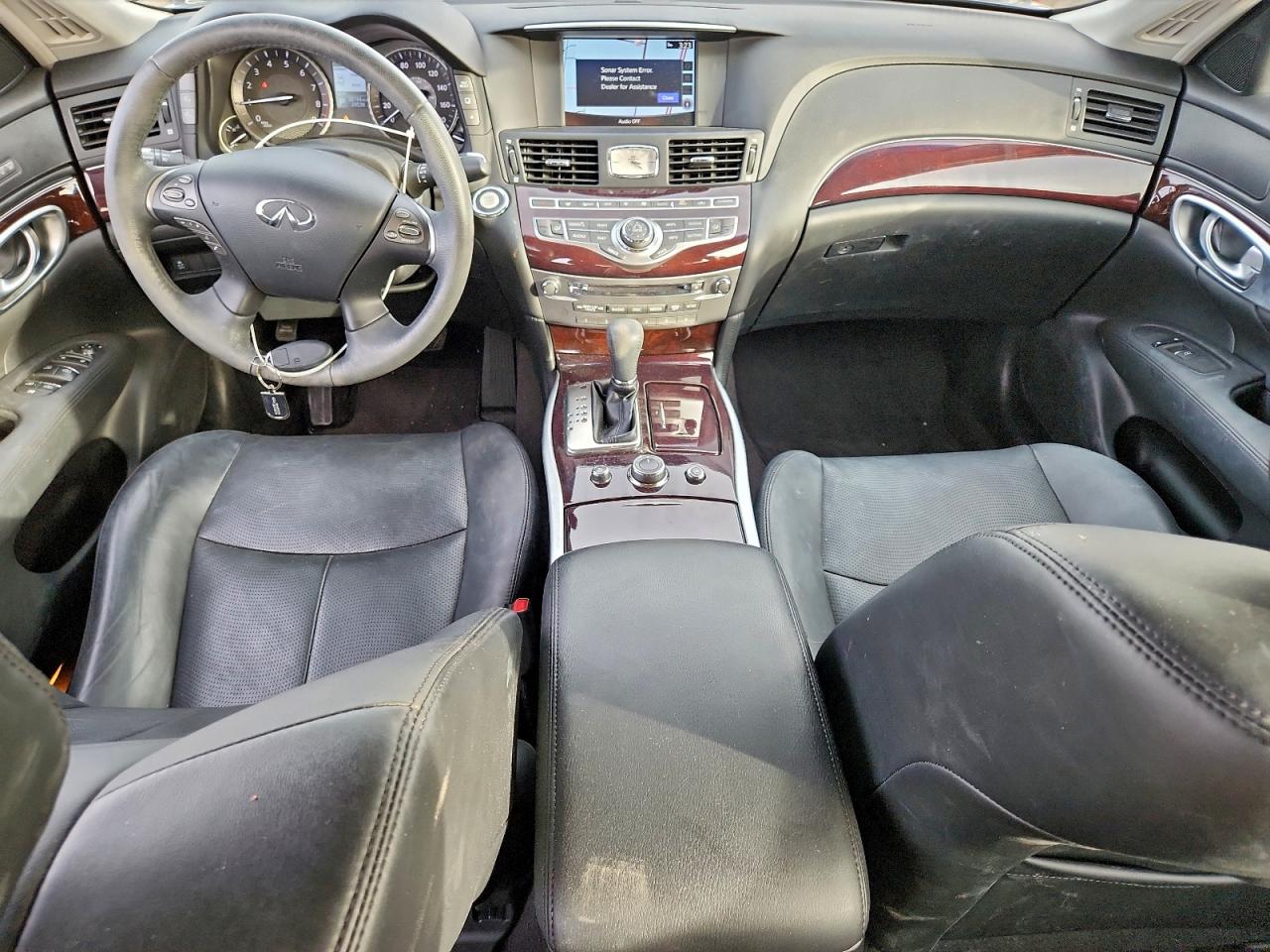 INFINITI Q70 3.7 Luxe Image 5