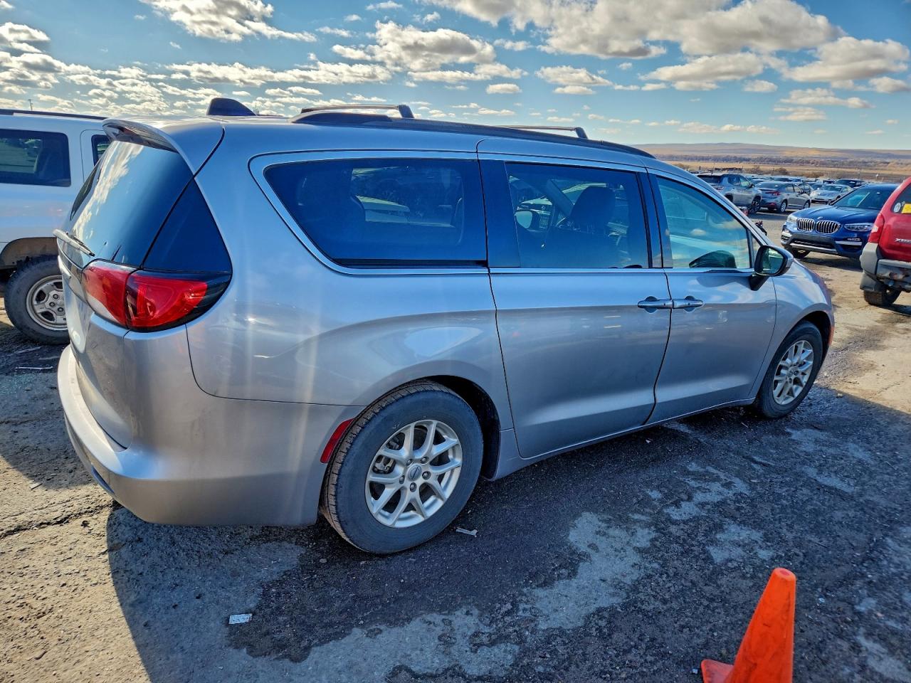 Chrysler Minivan Lxi Image 8