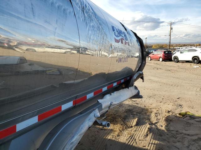 Walker Trailer Image 7