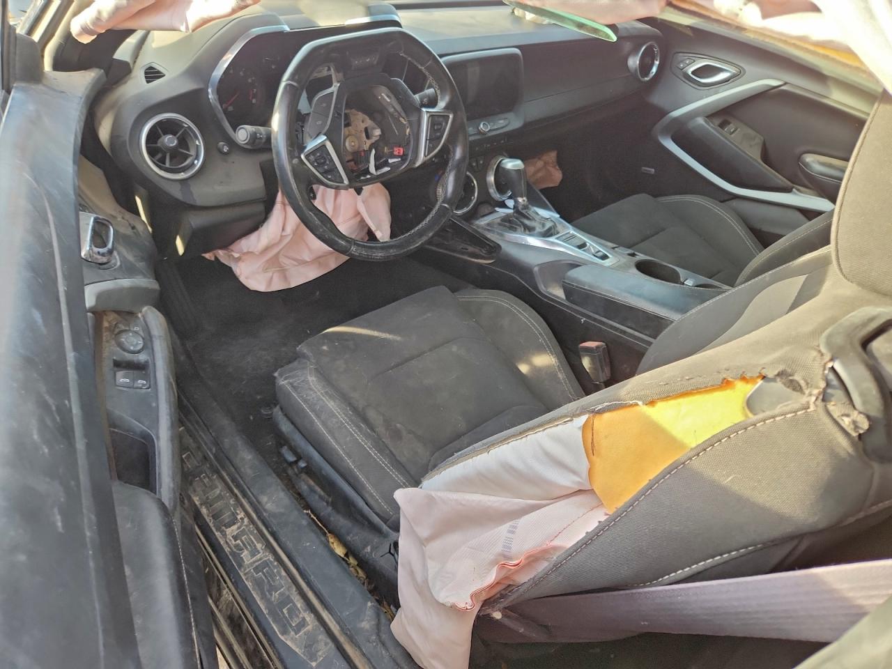 Chevrolet Camaro Lt Image 3