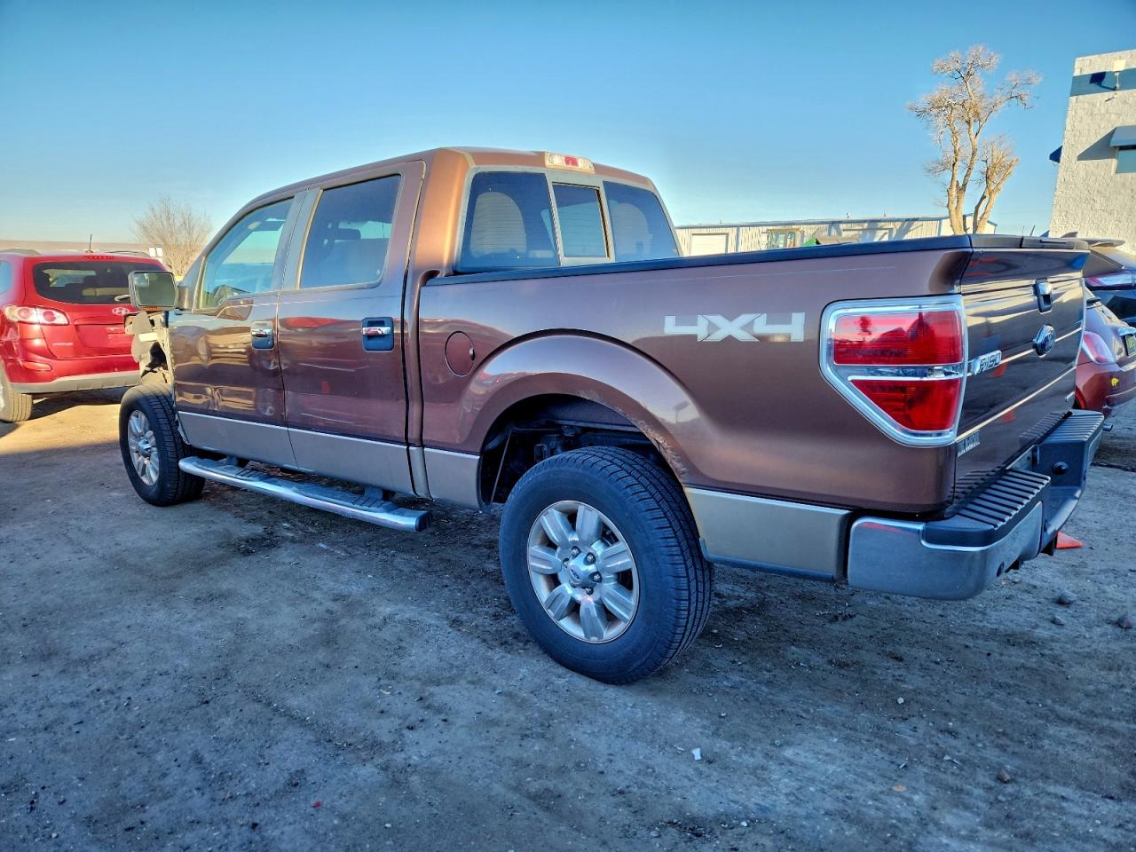 Ford F-150 Supercrew Image 2