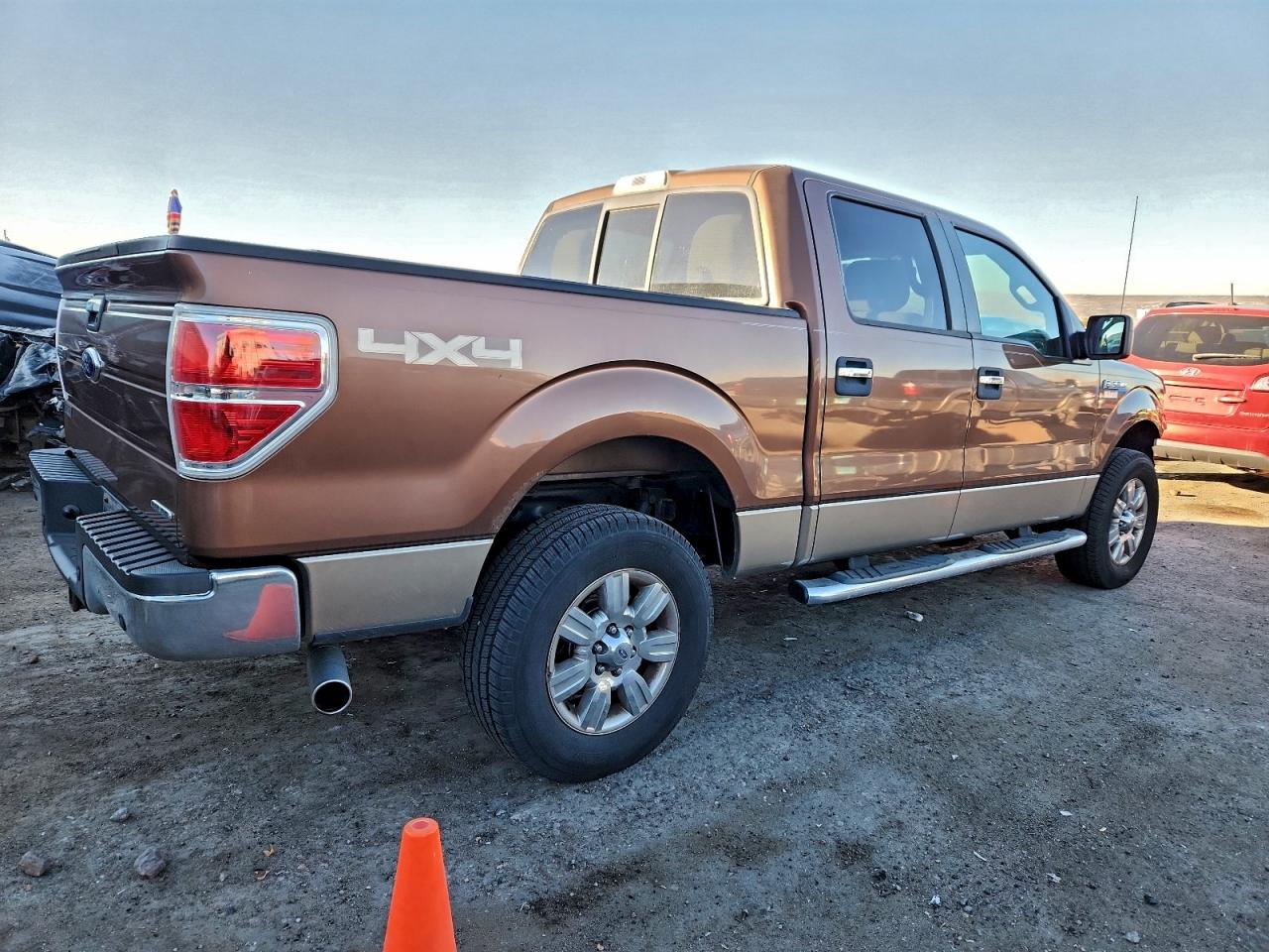 Ford F-150 Supercrew Image 3