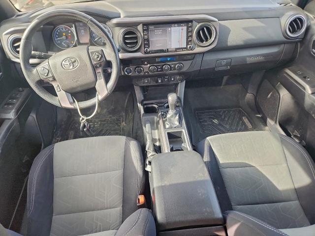 Toyota Tacoma Double Cab Image 7