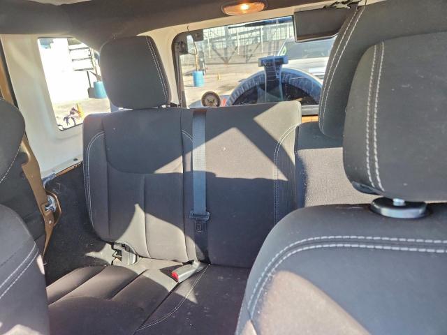 Jeep Wrangler Rubicon Image 5