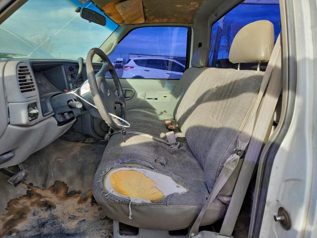 Chevrolet Gmt C2500 Image 11