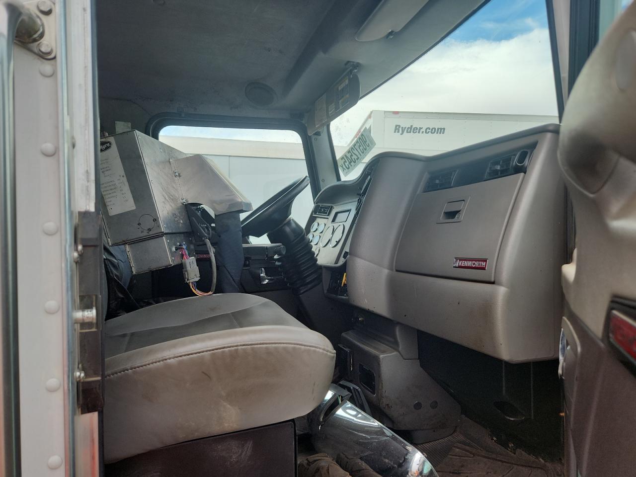 Kenworth T370 T370 Image 2