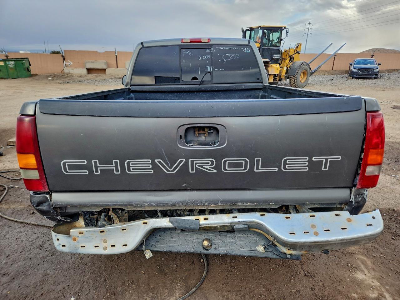 Chevrolet Silverado C1500 Image 8