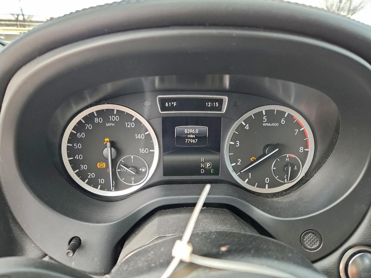 INFINITI Qx Base Image 13