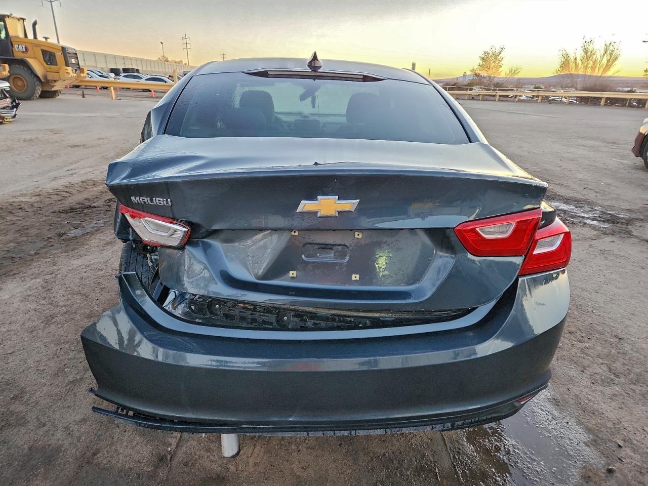 Chevrolet Malibu Ls Image 4