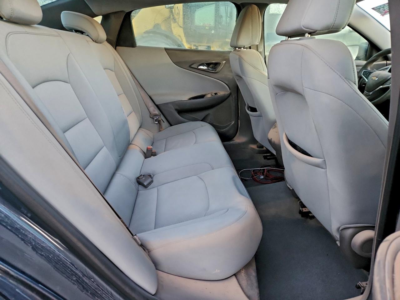 Chevrolet Malibu Ls Image 12