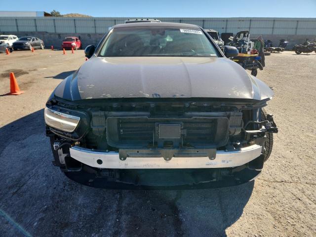 Genesis G90 Ultimate Image 12