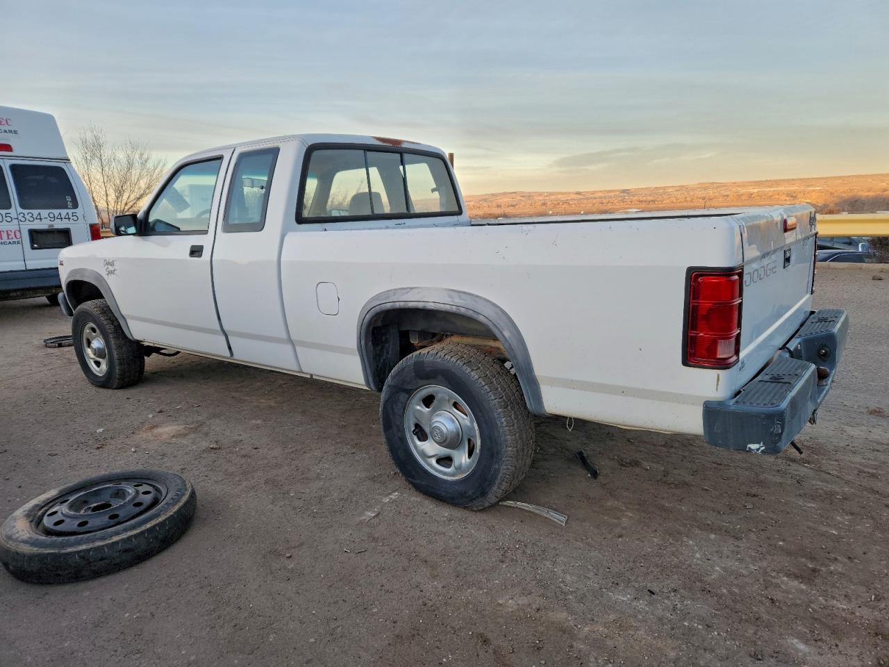 Dodge Dakota Image 10