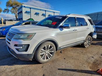  Salvage Ford Explorer