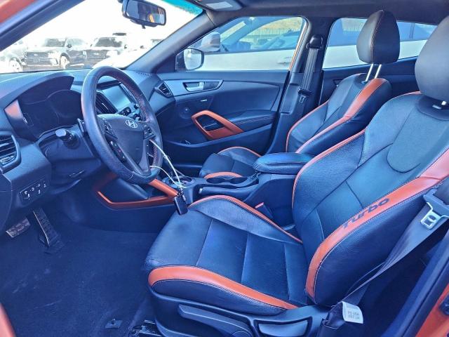 Hyundai VELOSTER Turbo Image 11