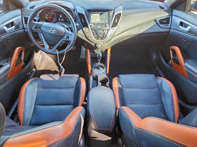 Hyundai VELOSTER Turbo Image 7