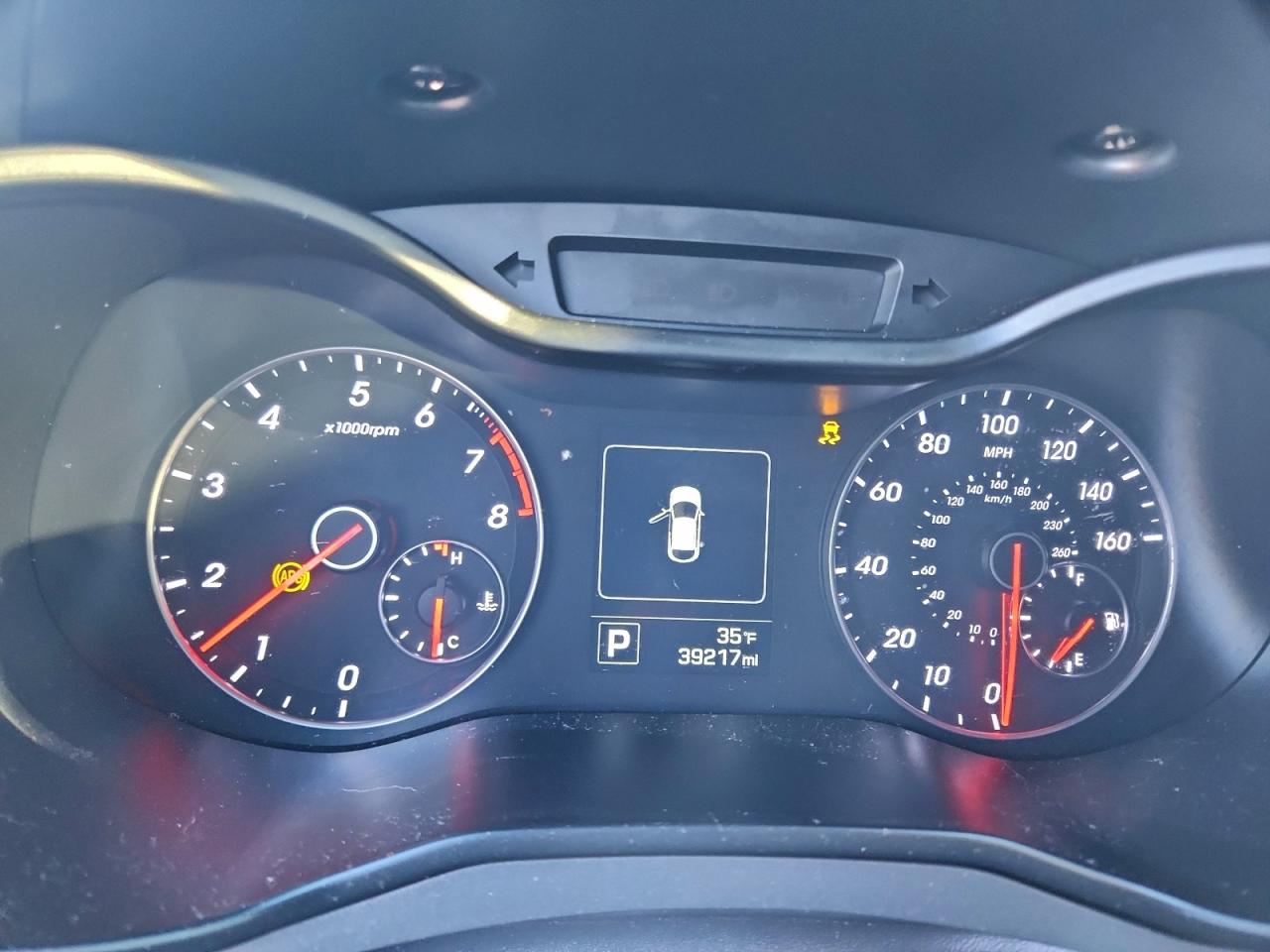 Hyundai VELOSTER Turbo Image 5