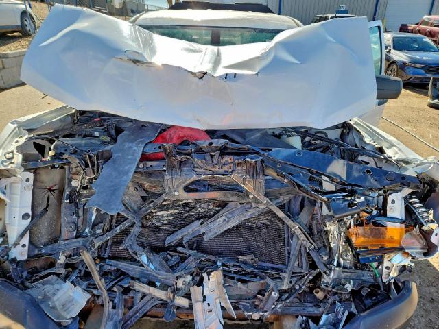 Chevrolet Silverado C1500 Image 2