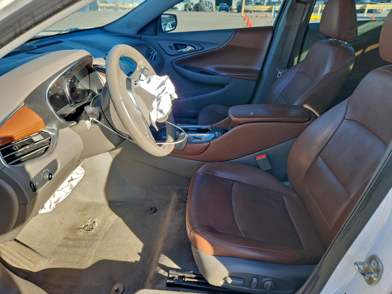 Chevrolet Malibu Lt Image 8