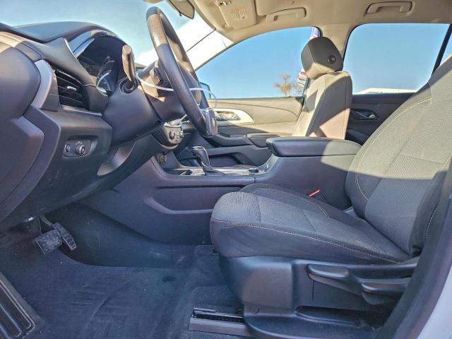 Chevrolet Traverse Ls Image 4