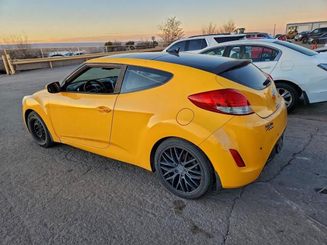 Hyundai VELOSTER Image 6