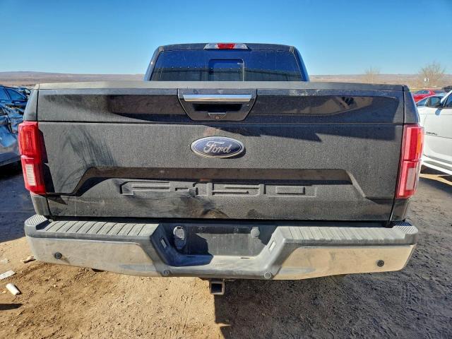 Ford F-150 Supercrew Image 9