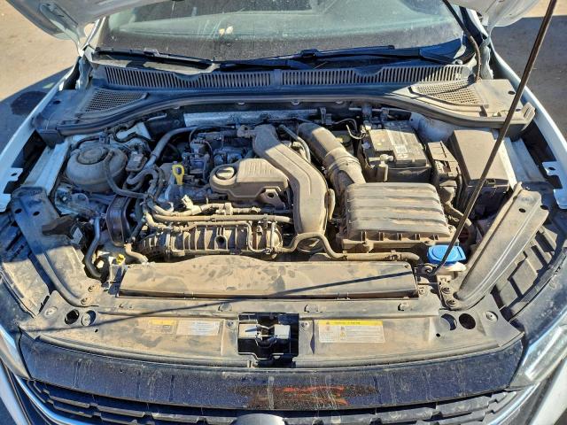 Volkswagen Jetta Sport Image 9