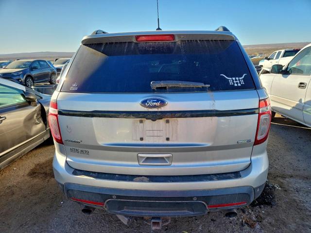 Ford Explorer Sport Image 9