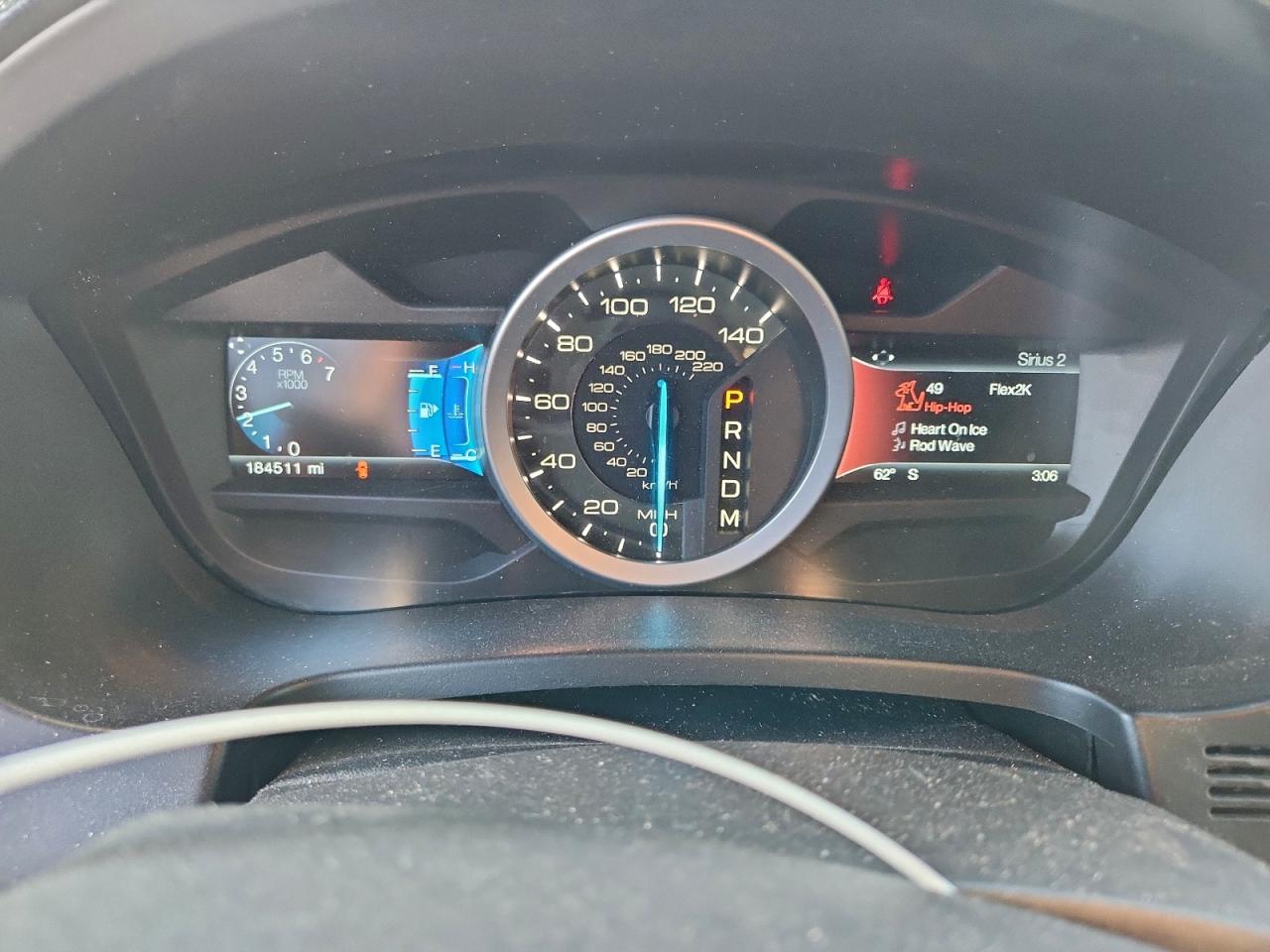 Ford Explorer Sport Image 6