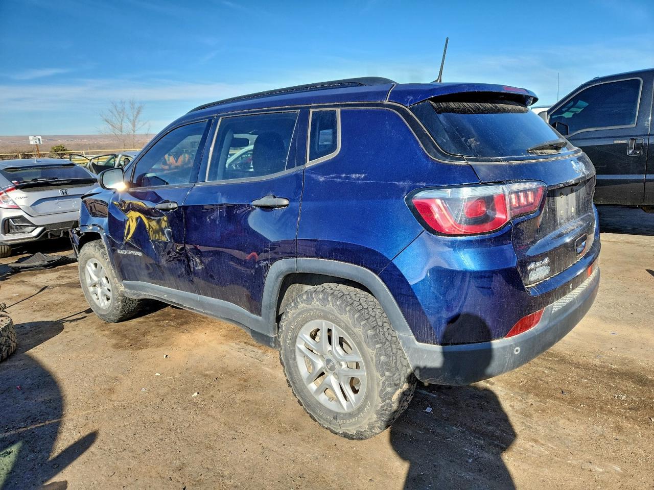 Jeep Compass Sport Image 2
