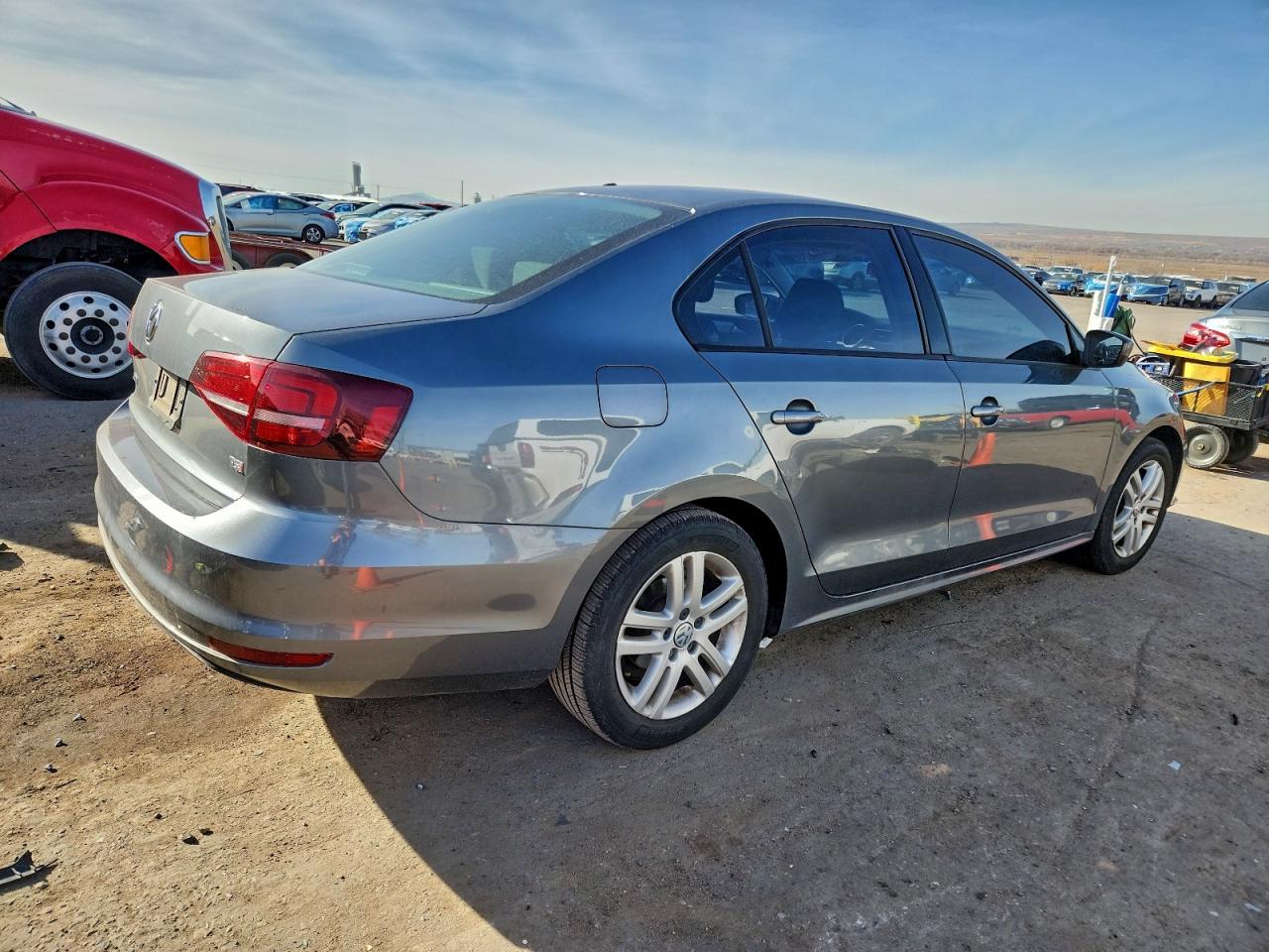 Volkswagen Jetta S Image 7