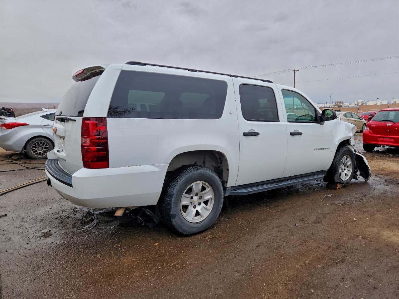 Chevrolet Suburban K1500 Image 3