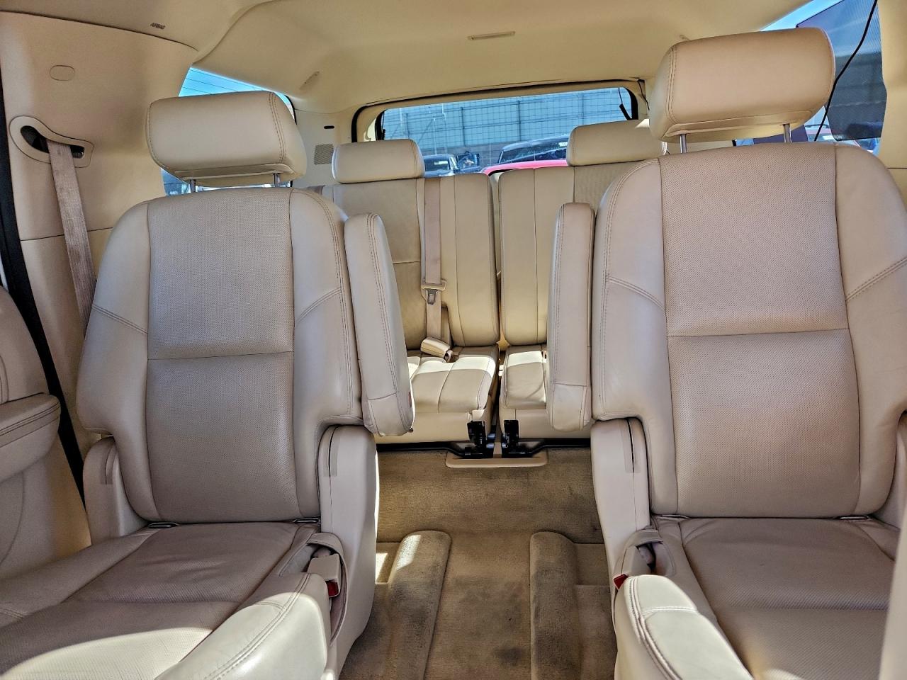 Cadillac Escalade Esv Image 5