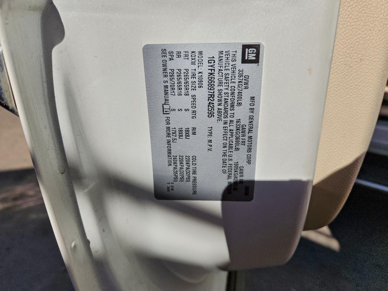 Cadillac Escalade Esv Image 8