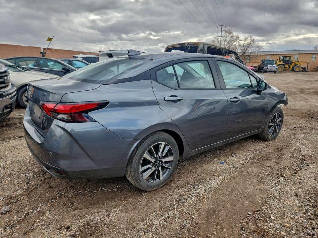 Nissan Versa Sv Image 8