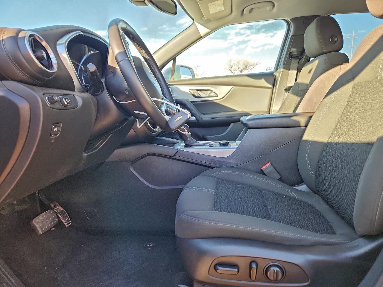 Chevrolet Blazer 1lt Image 6