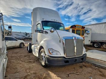  Salvage Kenworth T680