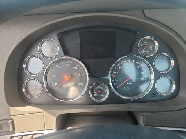 Kenworth T680 T680 Image 9