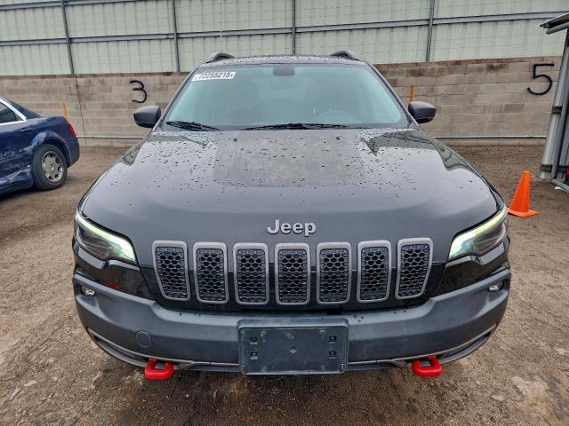 Jeep Cherokee Trailhawk Image 12