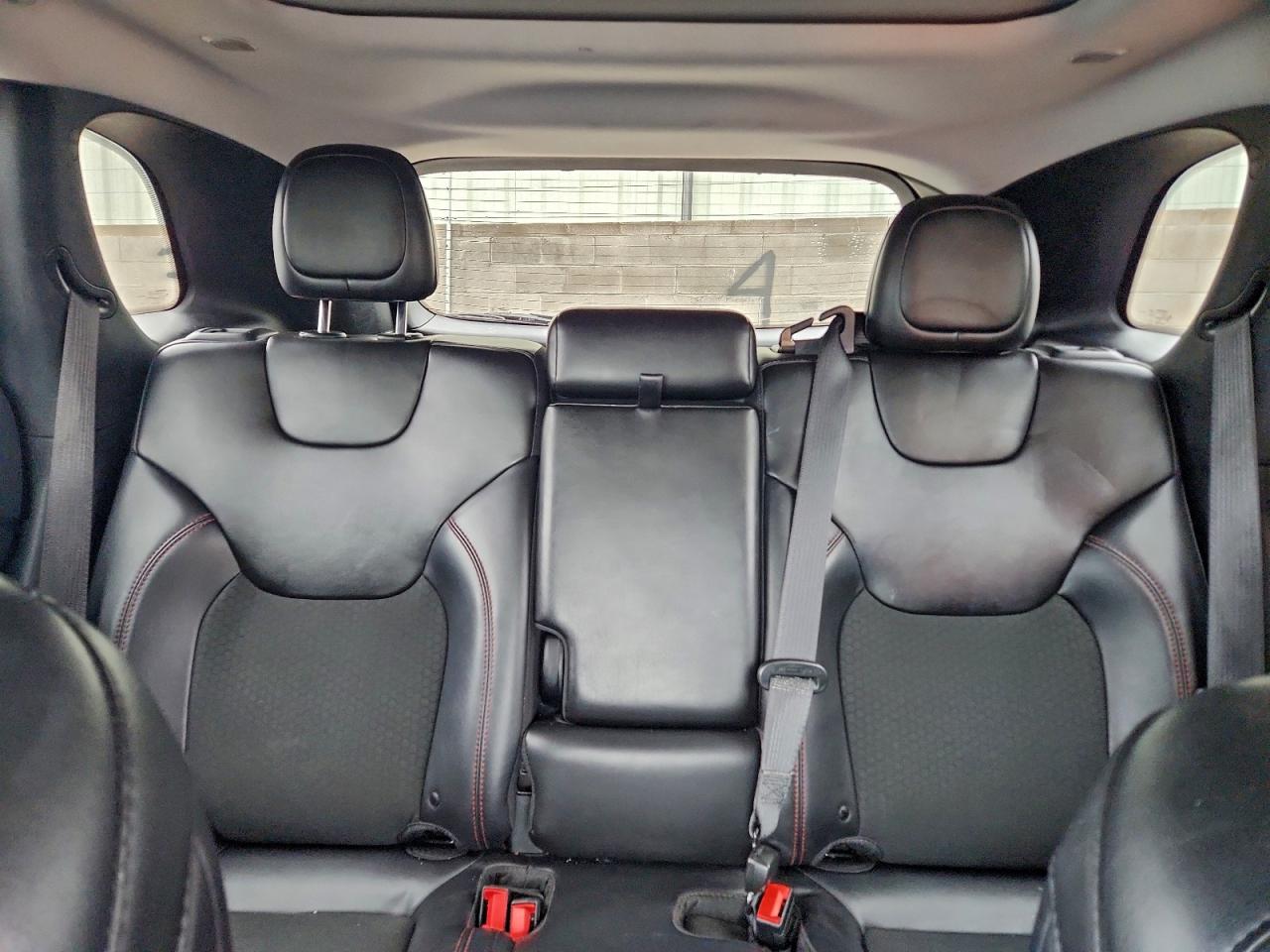 Jeep Cherokee Trailhawk Image 6