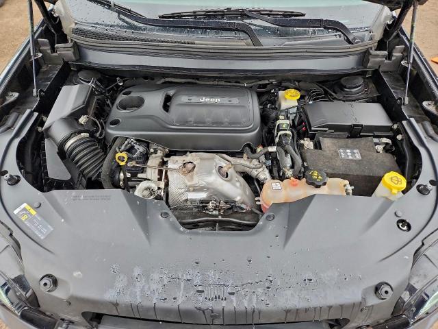 Jeep Cherokee Trailhawk Image 13