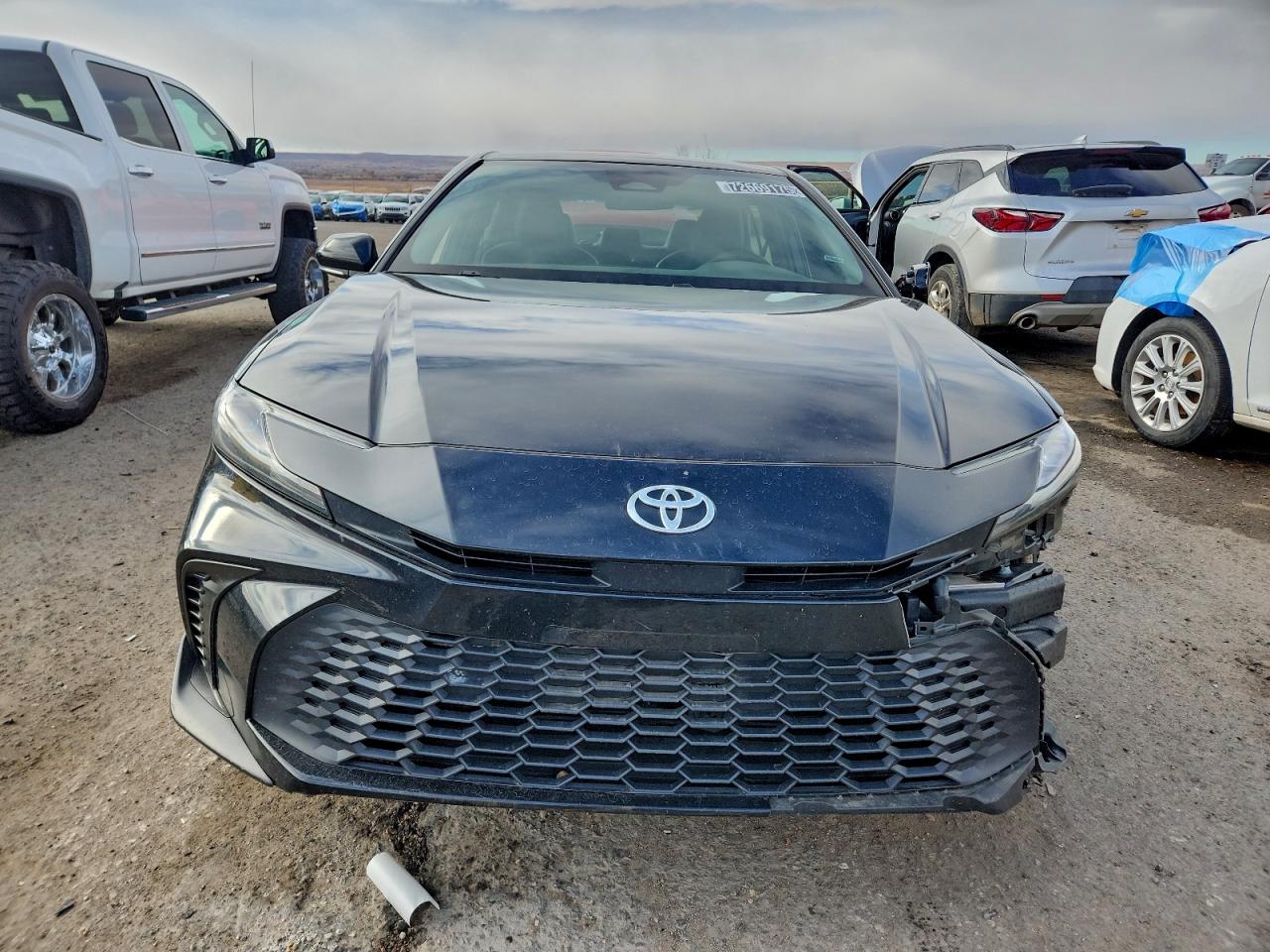 Toyota Camry Xse Image 4