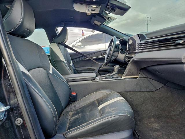 Toyota Camry Xse Image 2