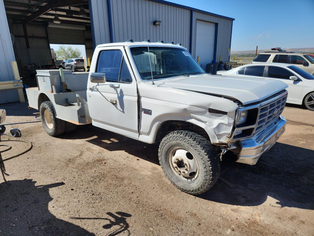 Ford F-350 Image 4