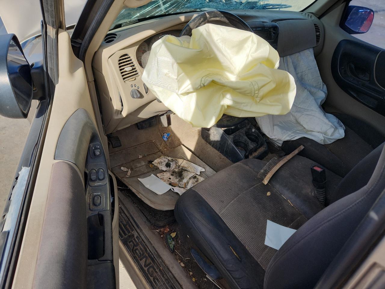 Ford Ranger Super Cab Image 7